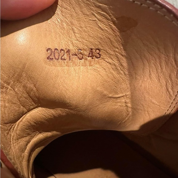 Gucci Boots - Picture 2 of 3